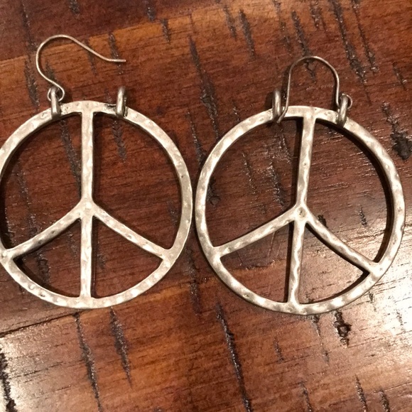 Silver Earring Bundle - Picture 5 of 6